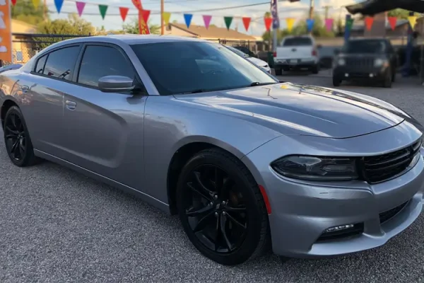 Dodge Charger V6 2018