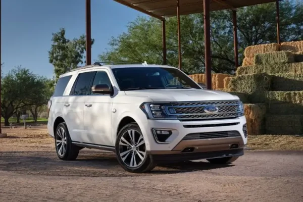 Ford Expedition 2022