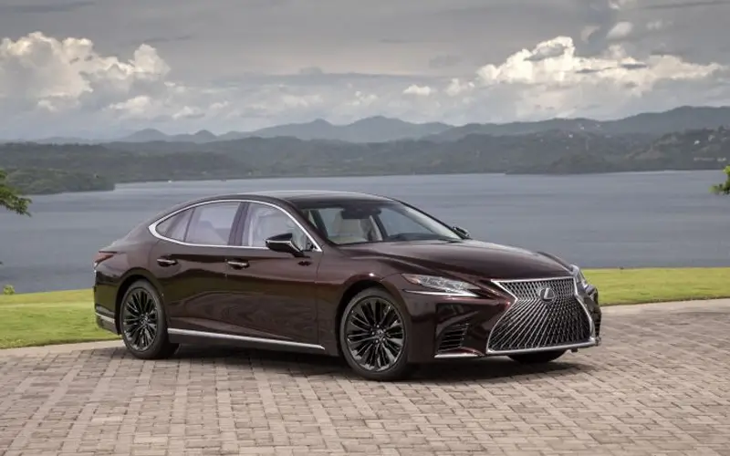 Lexus ES 2019