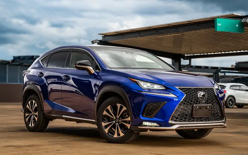 Lexus NX300