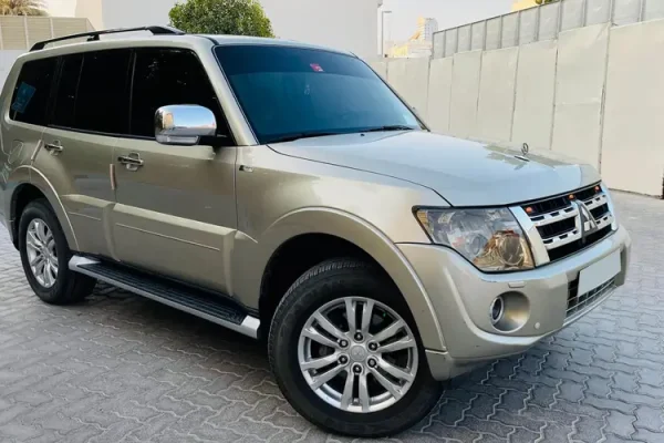 Mitsubishi Pajero 2014
